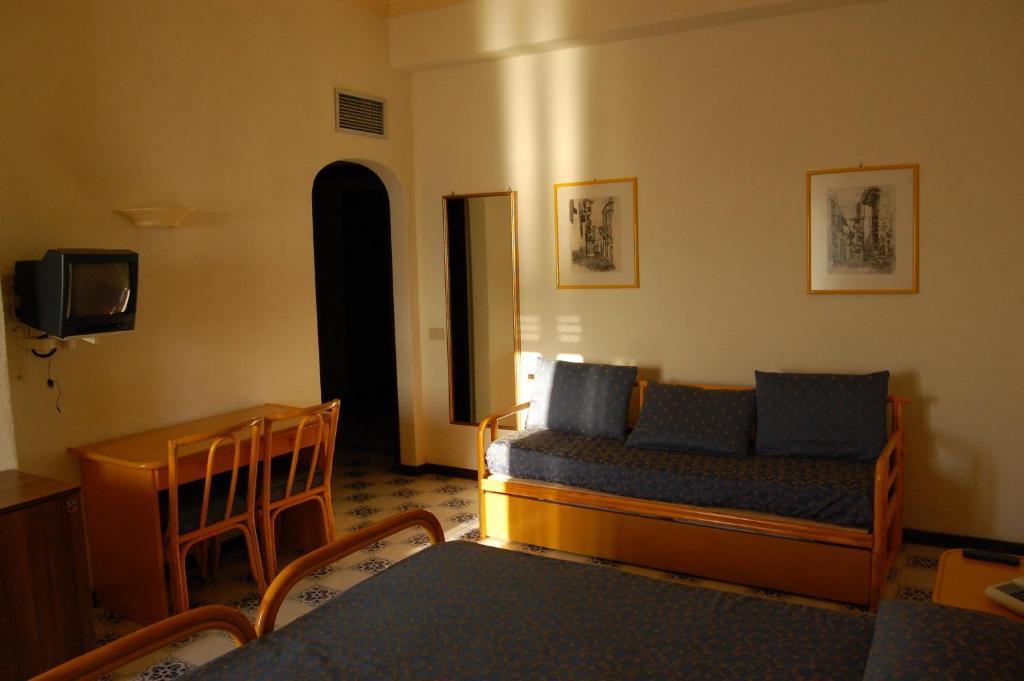 Hotel Giardino Sul Mare リーパリ 部屋 写真